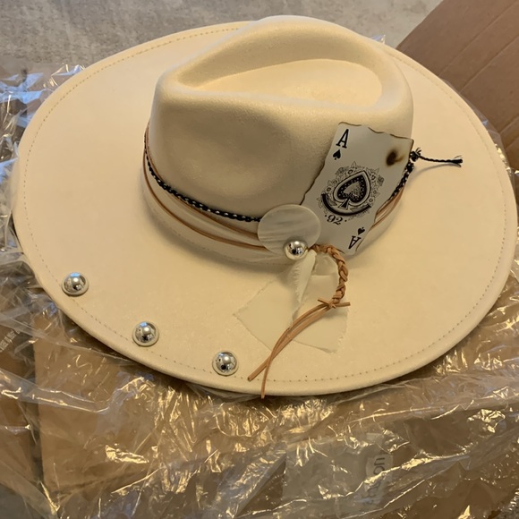 Accessories - Fedora Wide Brimmed Hat